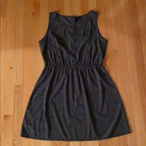 black and white poke a dot dress